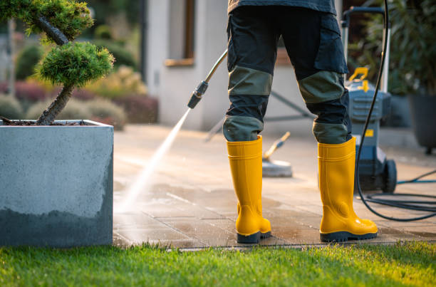 Why Choose Our Certified Pressure Washing Experts for Your Project Needs in Montclair, VA?